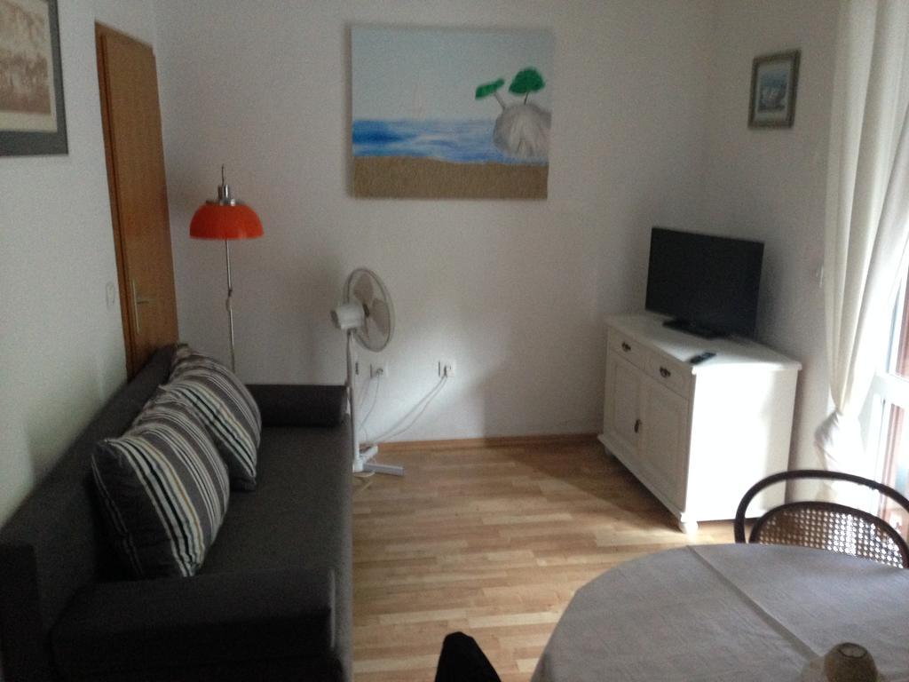 Apartments Villa Karme Brela Habitación foto